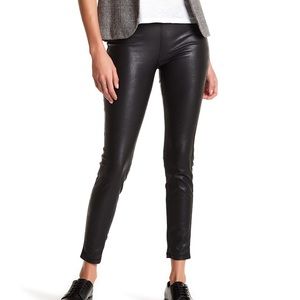 BLANKNYC Suede& Vegan Leather Legging Size 26